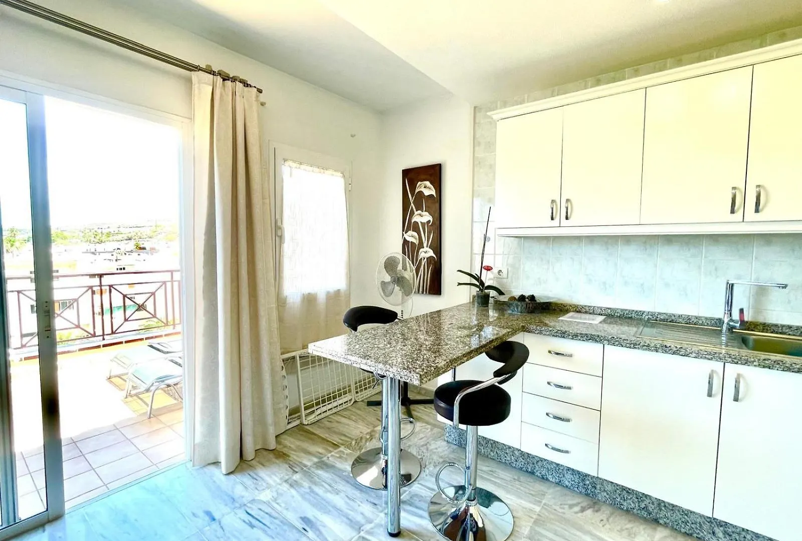 Penthouse Sea View Dinastia In Los Cristianos Spain